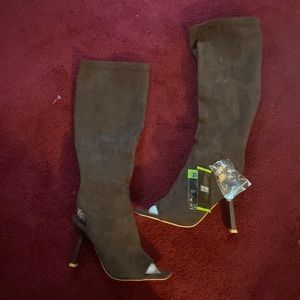 Cape Robbin boots brand new with tags